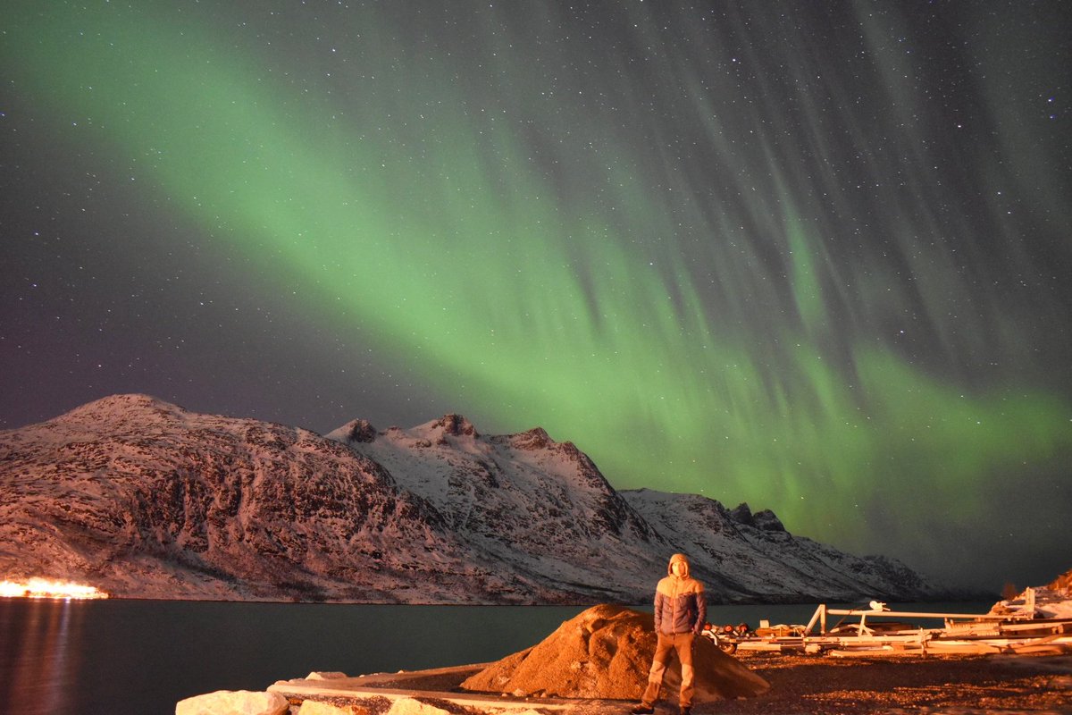 ANTONIO_MORENO's tweet photo. Se acaba el verano, y empieza la temporada de auroras, os aviso con tiempo y aquí dejo consejos y recomendaciones por si queréis empreder esta maravillosa aventura 👇https://t.co/U1qxgO2oDY
@El_Universo_Hoy @PlanetarioMad https://t.co/SQFWoi5tiL