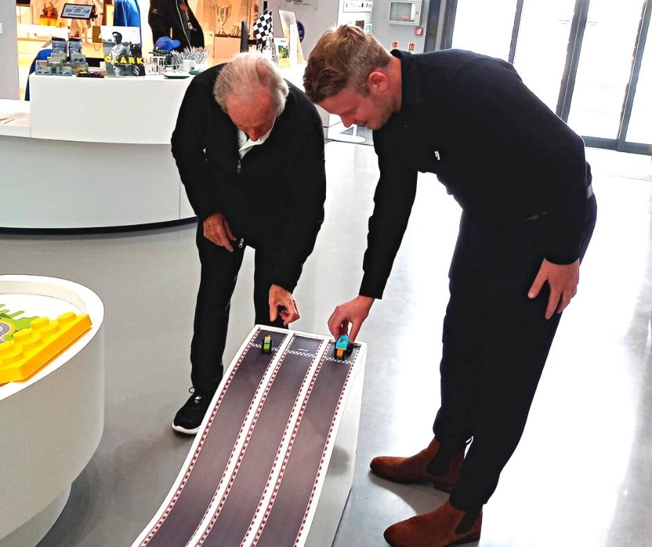 The legendary #SirJackieStewart visited the #JimClarkMotorsportMuseum on Monday for the first time since he opened the Museum back in 2019 😍

With the opening so busy, Sir Jackie said he never got a chance to properly go around the Museum.

What an honour for our staff 👌