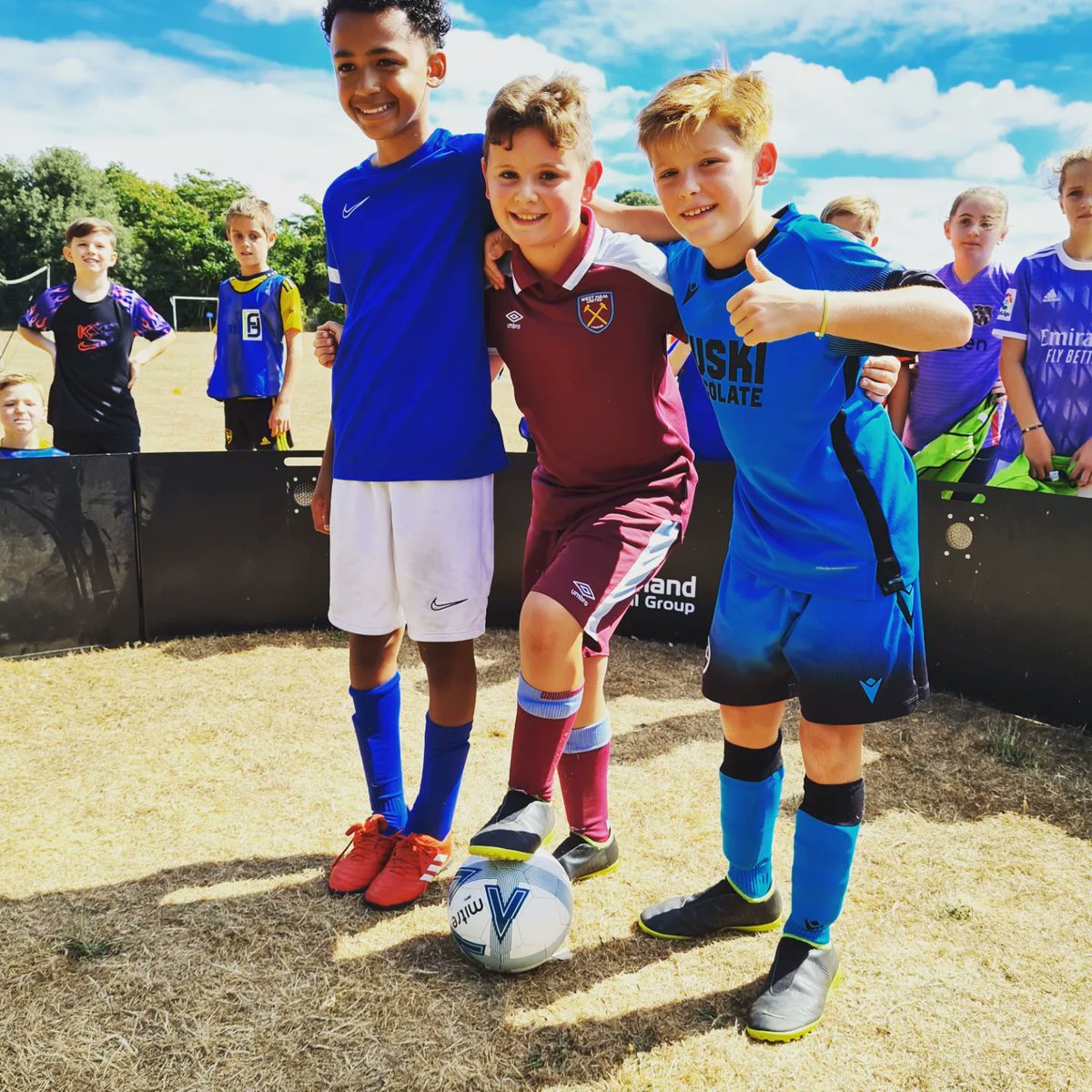 FerdinandFootballGroup tweet media