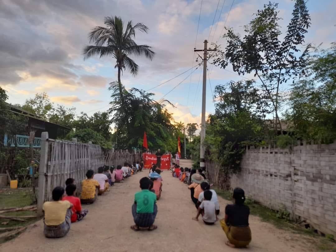 Pro democracy youths in a village, Yinmarbin Township, are still marching with vigor to keep opposing the military dictatorship.   #2022Aug23Coup #CrimesAgainstHumanity #WhatsHappeningInMyanmar