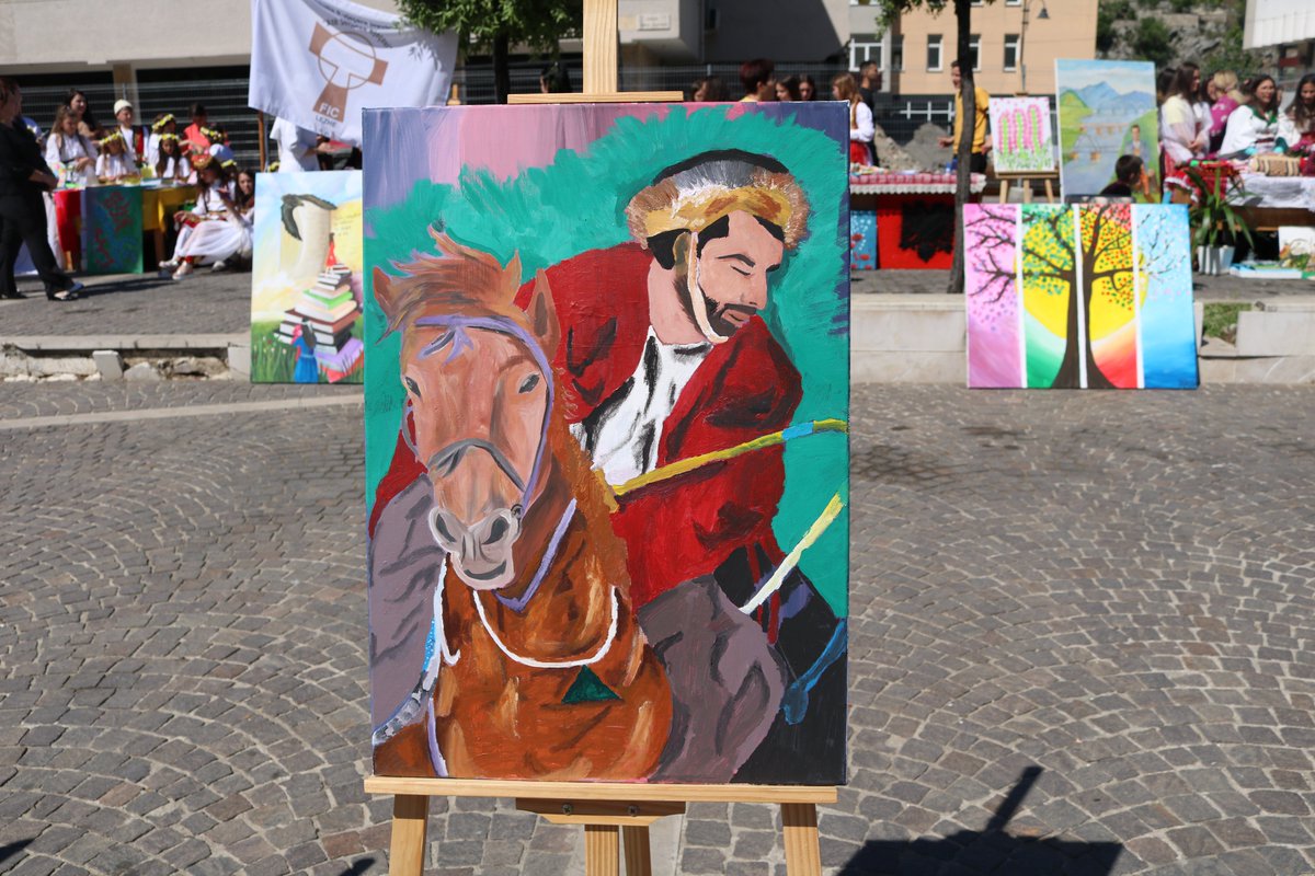 tdh_org's tweet photo. Young Afghans hosted in Albania have depicted their hopes and wishes in paintings, which were exhibited in the town of Shëngjin, as well as during the "Art Craft" Fair in the city of Lezha.
#terredeshommes #artcraft #lezha #albania #afghanistan #hopes #shengjin #wishes https://t.co/4hvs4ZDMng