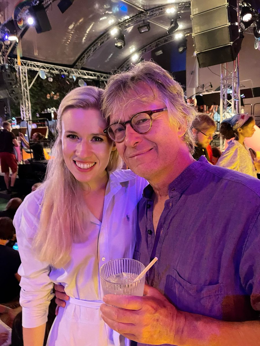 eldbjorgmusic's tweet photo. I had a blast performing at Trädgården (usually an ultra-popular, outdoor nightclub) last Friday! It was so unique to perform Anders Hillborg's Violin Concerto no. 2 with a full symphony underneath the enormous arches of the Skanstull bridge in Södermalm! https://t.co/eXeX0CZwZp