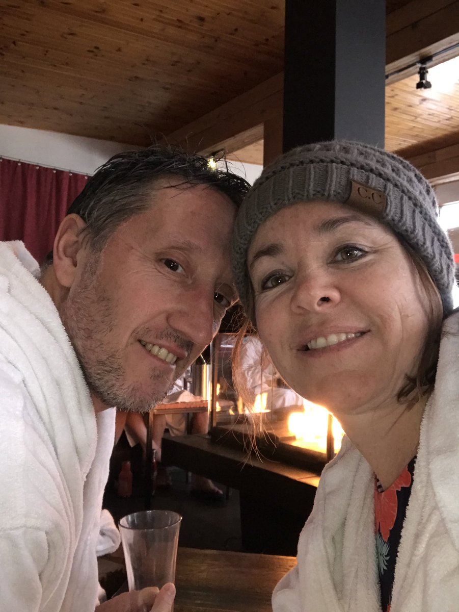 gseguin9's tweet photo. Joyeuse 25e anniversaire CHANCEUSE. Time flies when you are having fun. Merci pour tout ma femme, Love you à mort ❤️. #25more #stillinthistogether #keeplaughing https://t.co/kNMlu8m3kc