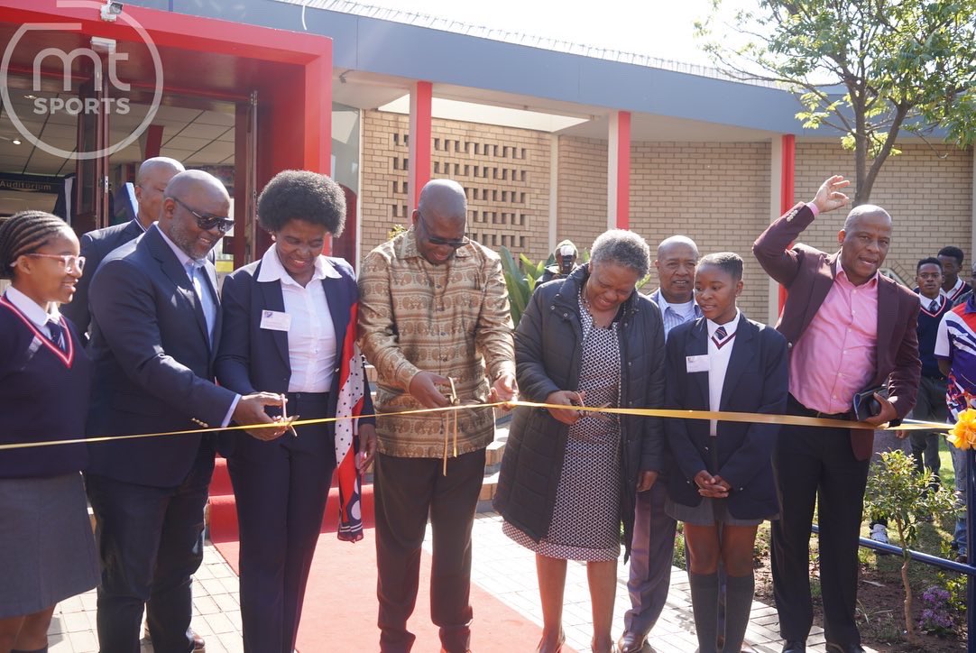 TheRealPitso's tweet photo. Today I was honoured with the opportunity to join the MEC of Education, @Lesufi , Mrs Rosina Sedibane Modiba, and all the dignitaries to launch the Rosina Sedibane Modiba Sports School of Specialisation. 

#ChangingTheGame #PMSS https://t.co/kw4CTOH34Z