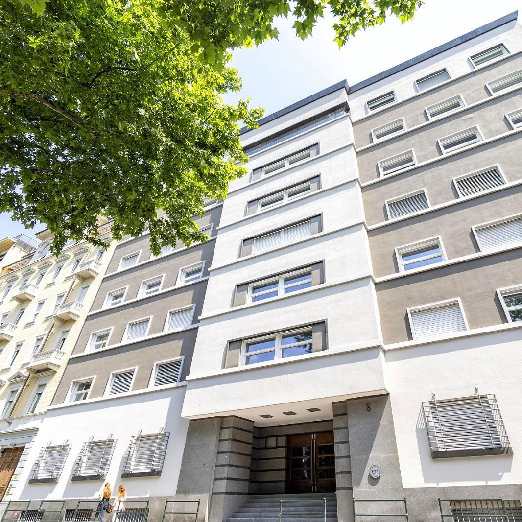 <a href="/macrodesignit/">Macro Design Studio</a>, socia di GBC Italia con oltre 50 edifici certificati, ai 40 in corso di #certificazione e ai nuovi cantieri festeggia i primi dieci anni di attività.

Tra questi “Elllinikon”, un progetto di rigenerazione tra i più grandi d’Europa.

Leggi: bit.ly/3PHlb6H