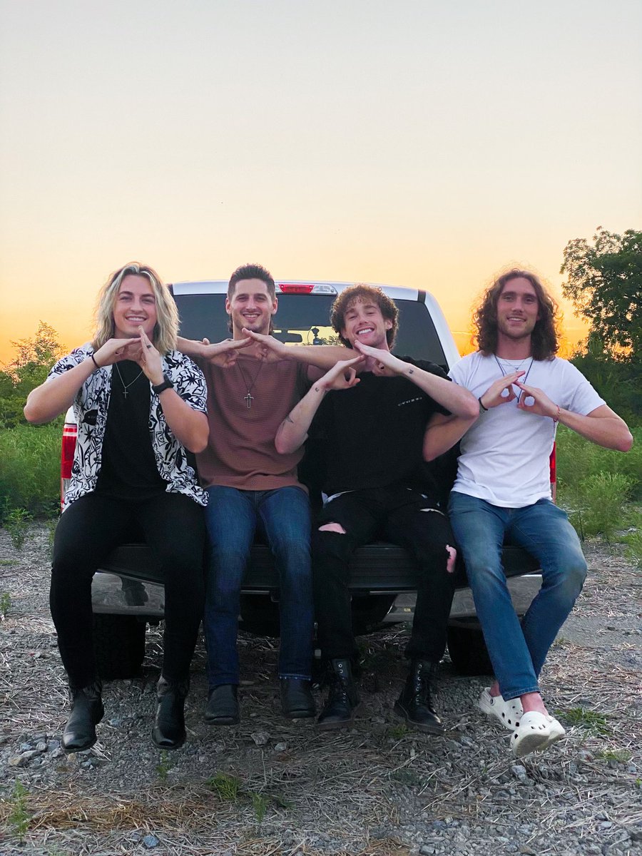 On The Outside ~ OTO tweet media