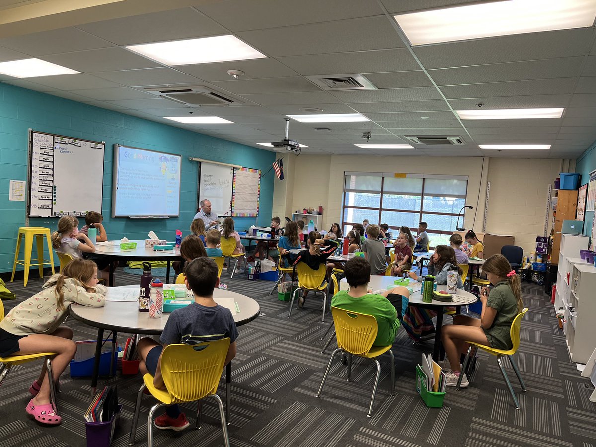 PolkQuailRun's tweet photo. #AllAreWelcome was a great story for our 4th graders today! Thanks for having me in @ashli_smith2 as a guest reader. https://t.co/15g7vw8gA8