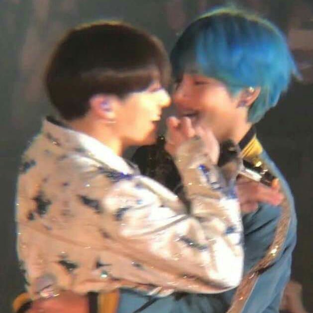 Ioverdad's tweet photo. happy birthday to my golden boy. thank you for being the best partner i could've ever asked for. you are the best thing to have ever happened to me and i truly am the luckiest person in the entire world to be able to call you mine. @P6lSONS https://t.co/PFDkSPB39i