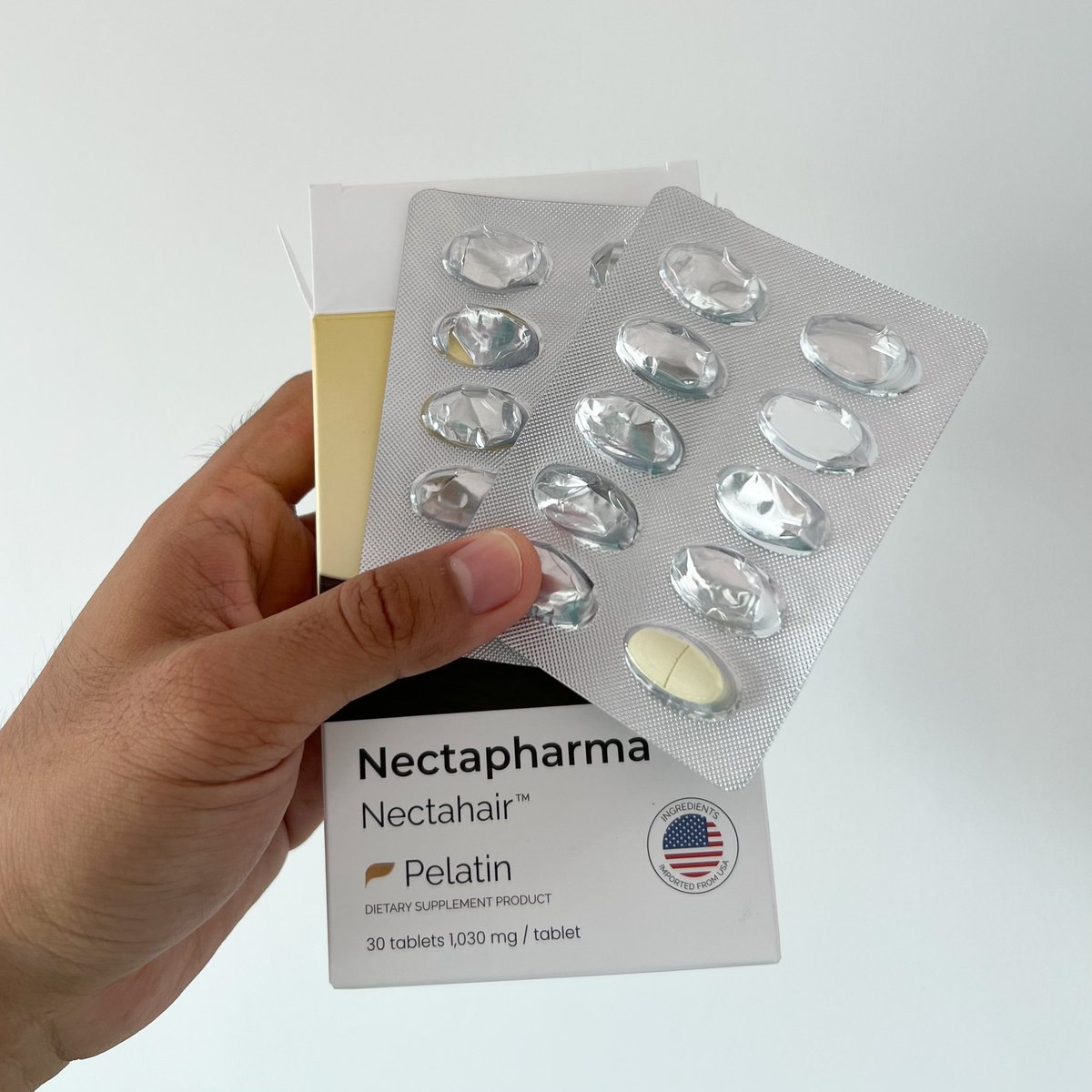 isasbenz's tweet photo. แกล้งๆแปะภาพเผื่อเค้าผ่านมาเห็น🤣 ยี่ห้อ Nectapharma เรื่องผมเค้ายืนหนึ่งจริงว่ะ คือแบบผมนี่ขึ้นเลยยยยย หมายถึงผมที่หัวอะคือมันขึ้นจริง! ว่าจะซื้อมาให้ตัวเองกินบ้างละไม่อยากตามรอยพ่อแบบก่อนกิน 555555

พิกัด : https://t.co/VLlczm6KwV https://t.co/c8s1E9TaLb