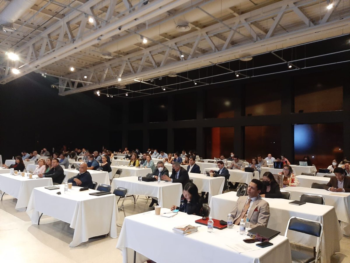 CongresoEdoSLP's tweet photo. 📌#AlMomento 

✍️Segundo día del Curso de Capacitación #TécnicaLegislativa y #DerechoParlamentario https://t.co/ygTAv3AvTu