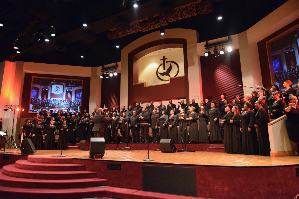 shalomandfriend's tweet photo. 🗣 Bring back the choir!! Volume II of the Shalom & Friends project is coming Fall 2022, so get ready! 👏🏽👏🏽
Download Volume I now on all streaming platforms.
#ShalomChurch #ShalomAndFriends #VolumeII #StillVictorious #ChoirMusic #CityOfPeaceMusic #BringBackTheChoir https://t.co/GVifEFi4q0