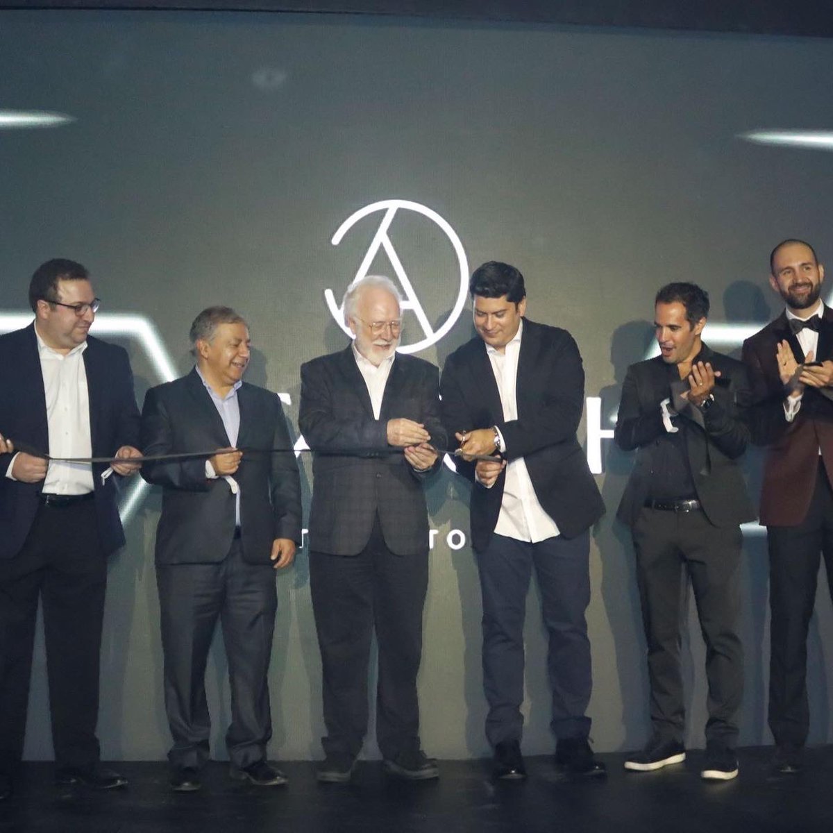 GTespectaculos's tweet photo. ÍNTEGRO,  empresa desarrolladora y operadora de proyectos comerciales, residenciales y franquicias de moda, parte de corporación AICSA, anunció el inicio de la construcción de su proyecto mixto de vivienda vertical y área comercial, #atarah #íntegro https://t.co/mZGtEQgwnp