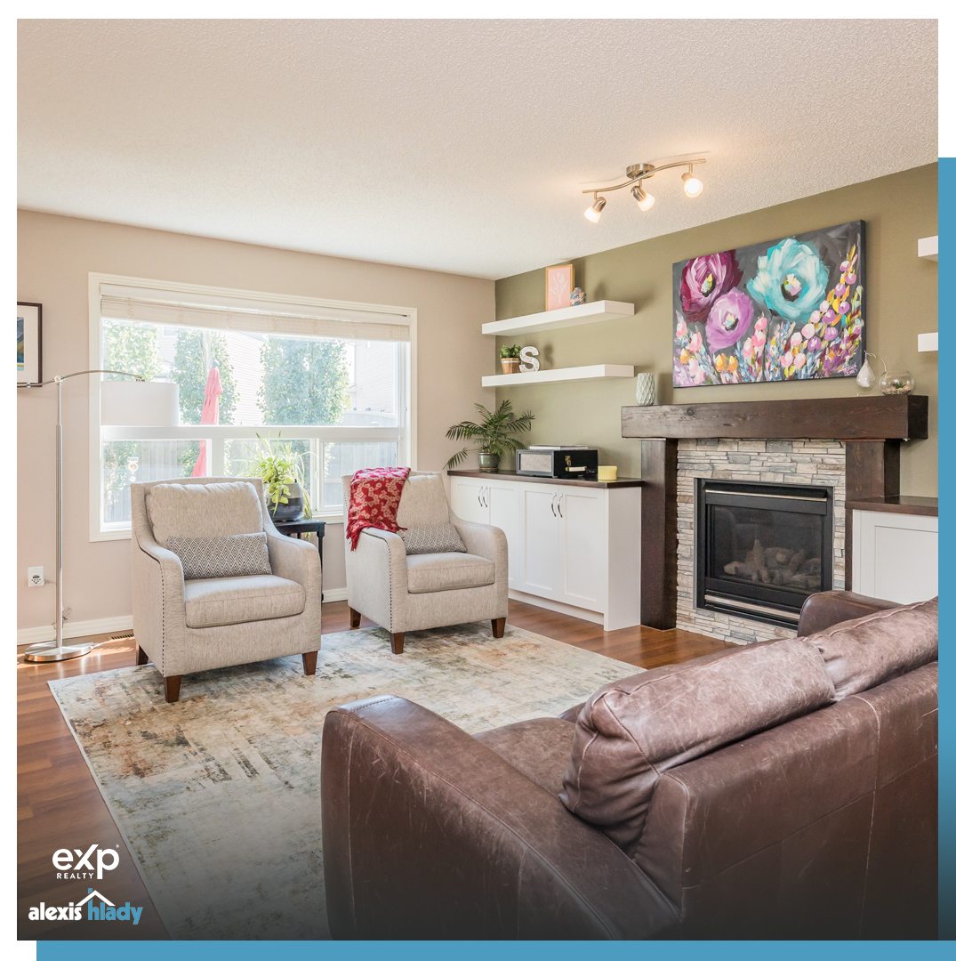 AlexisHomes's tweet photo. This home comes with many upgrades, a great backyard &amp; is walking distance to ponds and green space!

🔹 3+1 Beds
🔹 4 Baths
🔹 1,725 sq ft of living space
🔹 Double attached garage

Priced to sell; get in touch to view before it's gone!

780.233.5399
--
#Edmonton #YEG https://t.co/ZTC7rVRLw5