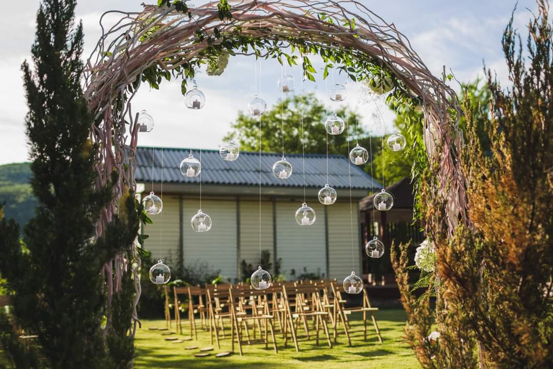 Seven_Weddings's tweet photo. Ceremonia preparada!!! #weddingplanner #weddingplanners #weddingplannerspain #weddingplanning #weddingplannermadrid #bodas #bodasbonitas #bodasconestilo #wedding #weddinginspiration #love #novia #bodasenespaña #brides #bodasunicas #sevenweddings #bodasseven https://t.co/SiPsyrFoOP