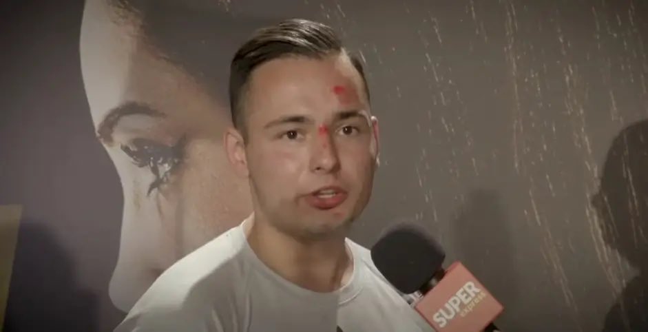 FreakInfo_'s tweet photo. Eryk ”Wykładzina” Bręczewski zadebiutuje we freak fightowej organizacji najprawdopodobniej już 22 października. Jego przeciwnikiem ma być osoba doświadczona w sztukach walki.
Pierwotnie Eryk wiązany był z federacją MMA VIP. #famemma #highleague #primemma #mmavip https://t.co/GM7k83RMGw
