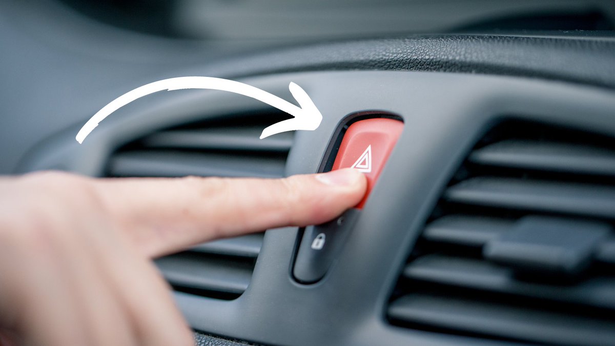 Happy Trivia Tuesday! Time for another round of 𝗪𝗥𝗢𝗡𝗚 𝗔𝗡𝗦𝗪𝗘𝗥𝗦 𝗢𝗡𝗟𝗬! Find the post with this image on our Facebook at facebook.com/expressoil for a chance to win A 𝙁𝙍𝙀𝙀 𝙊𝙄𝙇 𝘾𝙃𝘼𝙉𝙂𝙀🤩