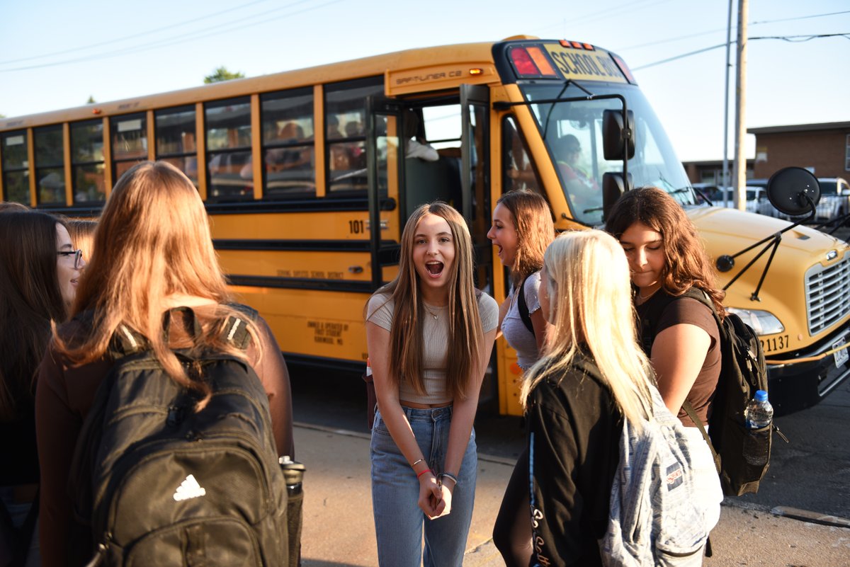 BaylessSchools's tweet photo. It is not even halfway done, but we can confidently say #BronchosFirstDay has been one of the best of the year. https://t.co/nY456kKr3J