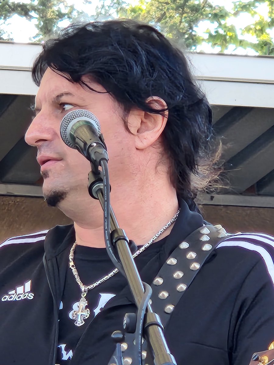 AAlekin's tweet photo. Before concert @ Iowa State Fair https://t.co/V6pHKZ1ymy