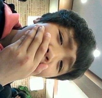 핸드폰 떨어뜨리는 mood