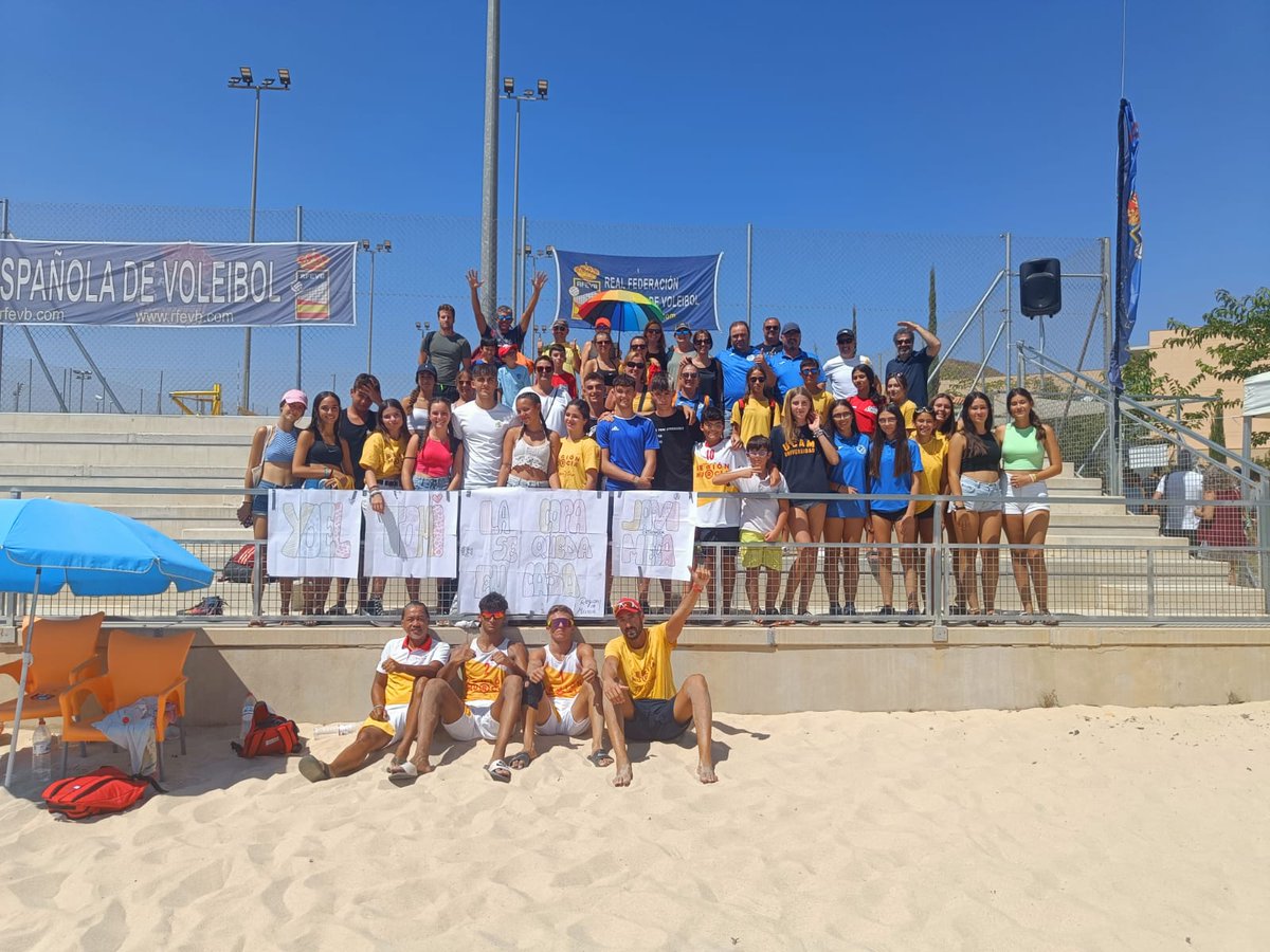 meca_javi's tweet photo. Gracias a tod@s por animarnos y ayudarnos a conseguir este triunfo para la Región. 

Un subcampeonato 🥈🏆cuándo nadie apostaba por nosotros. Con trabajo, entrenamiento y vuestro apoyo desde la grada👏👏📢 hemos conseguido casi tocar el cielo. https://t.co/KC7Z6BRIEV