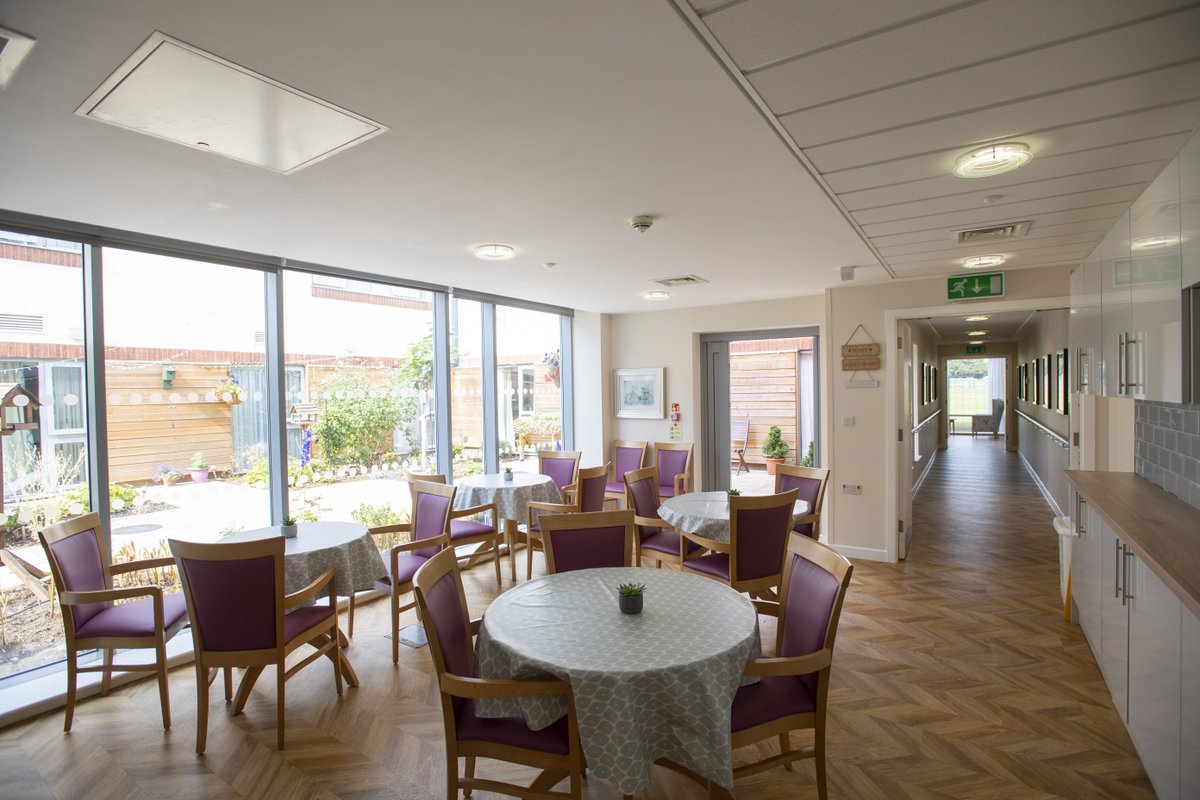 VidaHealthcare1's tweet photo. Vida Hall is the first of three homes opened by Vida Healthcare. There are 70 rooms,  that offer both residential and nursing care for those living with dementia.

To learn more about Vida Hall, contact our Admissions
Team today on 01423 276400 

#VidaHall #VidaHealthcare https://t.co/Wlvljix2Vt