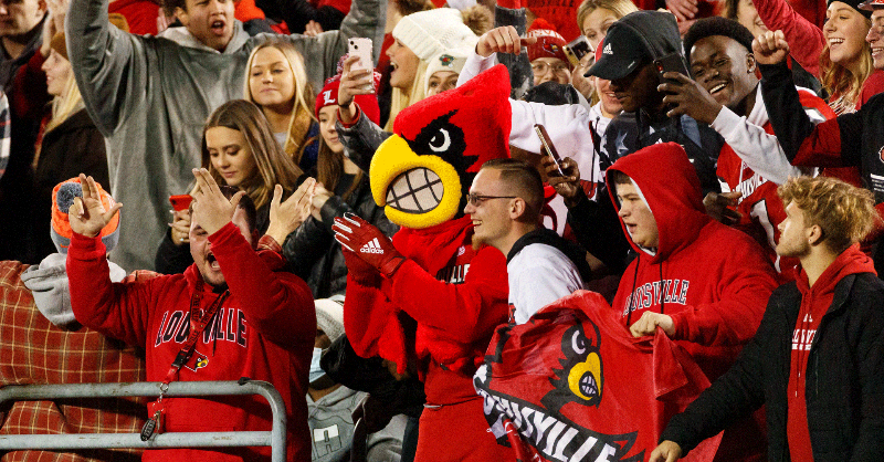 UofLAlum's tweet photo. All week long, we are competing in the ACC Challenge, a league-wide fundraising initiative supporting our students.

#CardNation, help our students and help us reach the top of the leaderboard by showing your support today! #AllForStudents