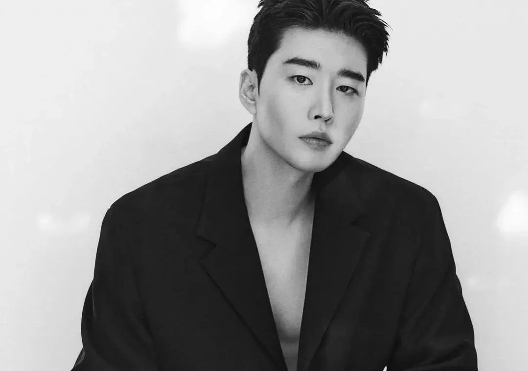 RigelblueBeta's tweet photo. What a day!๐๐๐
ยฉ_____ripley
#kimkwon #kimkeonwoo #johansol #yanghobeom #kangseongmo #royryu #choimoonshik #rookiecops #navillera #leverage #heispsychometric #marrymenow
#๊น๊ถ #๊น๊ฑด์ฐ #์กฐํ์ #๋ก์ด๋ฅ #์ต๋ฌธ์ #๊ฐ์ฑ๋ชจ #๋๋น๋ ๋ผ #์ฌ์ด์ฝ๋ฉํธ๋ฆฌ๊ทธ๋
์ #๊ฐ์ด์ด๋์ #๋์๋์๊ฒฝ์ฐฐ์์
https://t.co/8PUItsfyJ0