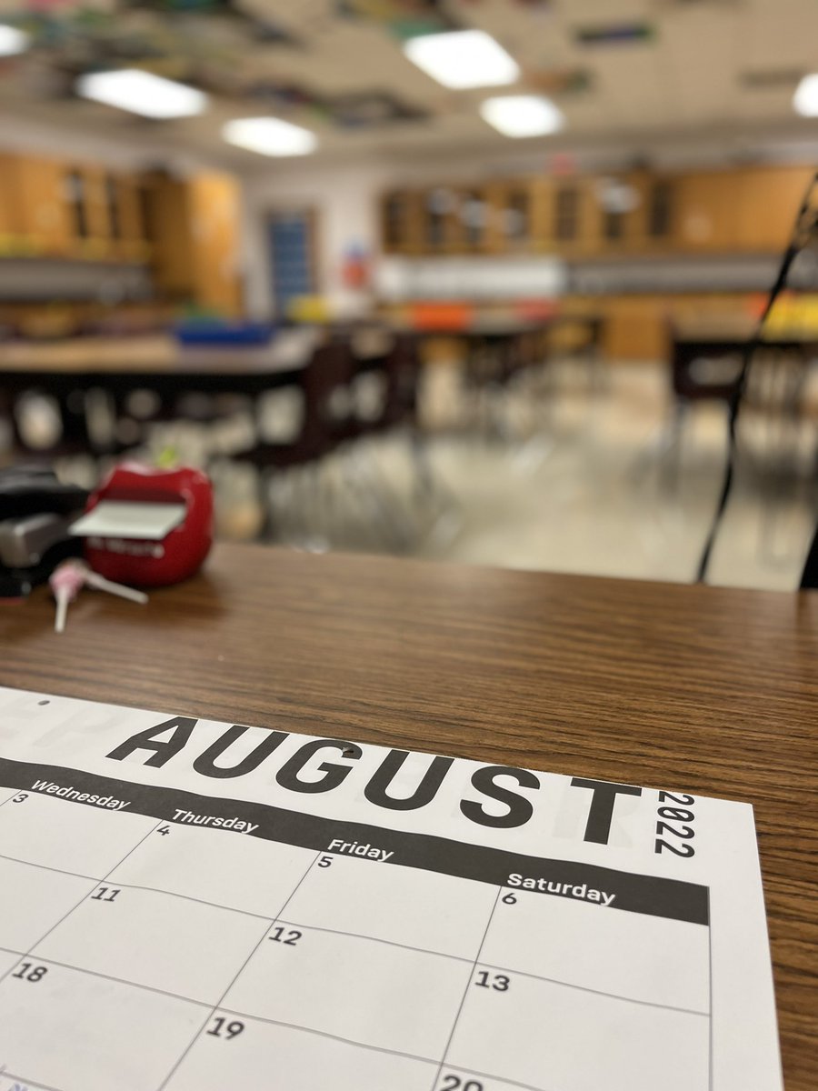 cwarzecha's tweet photo. Year 17! Here we go!! @canyonhscougars https://t.co/6lhgwLnxZ3