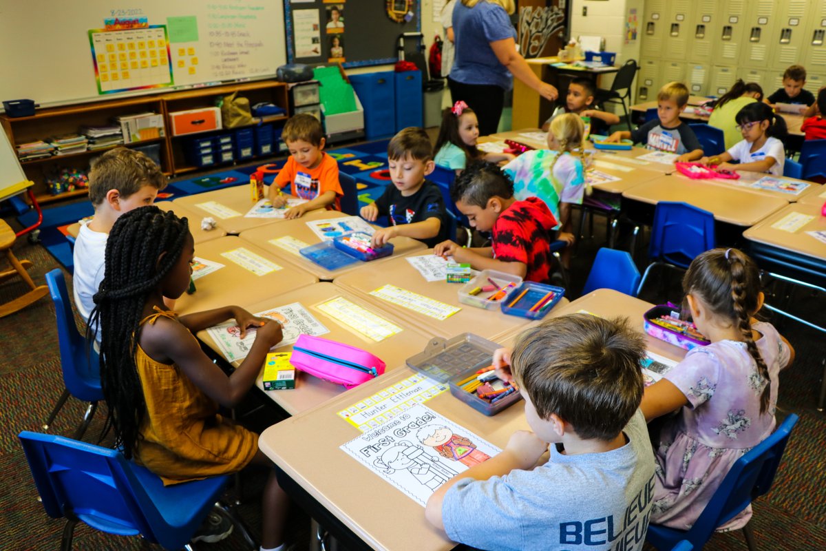 LewisCentralCSD's tweet photo. We started our first day of school with 1st, 2nd, 6th and 9th graders this morning! It's always exciting to have kids in buildings! Everyone except 1st grade will be back tomorrow! https://t.co/tkpCA8rIqS  #InspiringExcellenceLC #LCTitans https://t.co/HVVQ8RNQBa