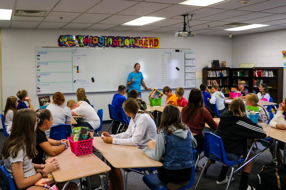 LewisCentralCSD's tweet photo. We started our first day of school with 1st, 2nd, 6th and 9th graders this morning! It's always exciting to have kids in buildings! Everyone except 1st grade will be back tomorrow! https://t.co/tkpCA8rIqS  #InspiringExcellenceLC #LCTitans https://t.co/HVVQ8RNQBa