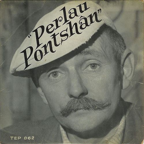 WelshBiography's tweet photo. Gwilym Eirwyn Jones (‘Eirwyn Pontshân’), carpenter, entertainer and nationalist was born at #Talgarreg #Cardiganshire #onthisday 1922 https://t.co/Ymw4xj4HIR #WelshHistory #Wales https://t.co/0C4qHmioR5