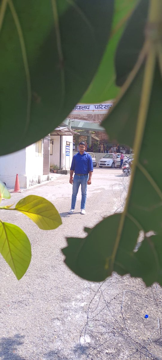 patrakar_mitr's tweet photo. During today's coverage at High Court Jammu. Special thanks to Parveen K Sharma bhaiya for the awesome click...
#awesomeclick https://t.co/gymEwSieAj