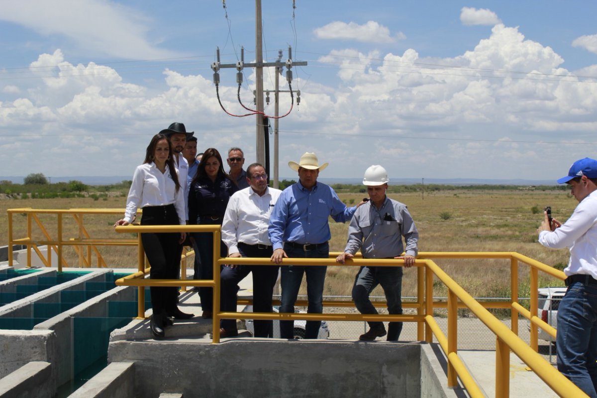 CecidelAlto's tweet photo. Con el objetivo de seguir fortaleciendo el servicio de agua potable en #Tamaulipas, la construcción de la Planta Potabilizadora en #SotoLaMarina avanza, ubicada estratégicamente para que abastezca a los sectores que se encuentran en el trayecto de #SotoLaMarina - La Pesca. https://t.co/UeC9BtnMdU