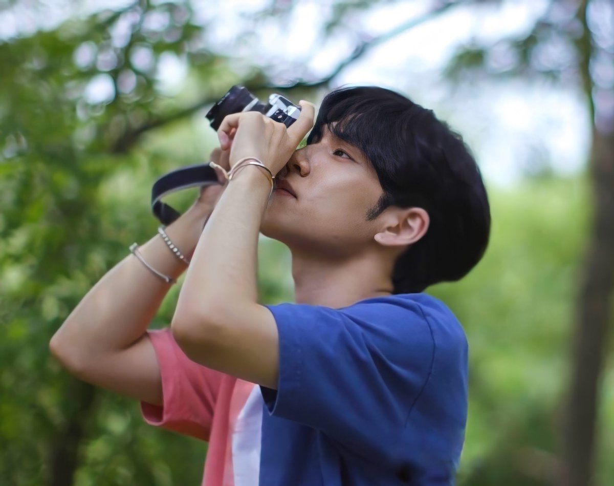 mydayswift13's tweet photo. photographer! wonpil 📸 https://t.co/wOwgcTHkya