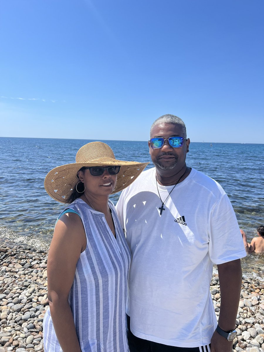 LYarbroughIII's tweet photo. On this day 25 years ago we said, “I do”. Let’s keep doing! https://t.co/dsrCHE1WPE