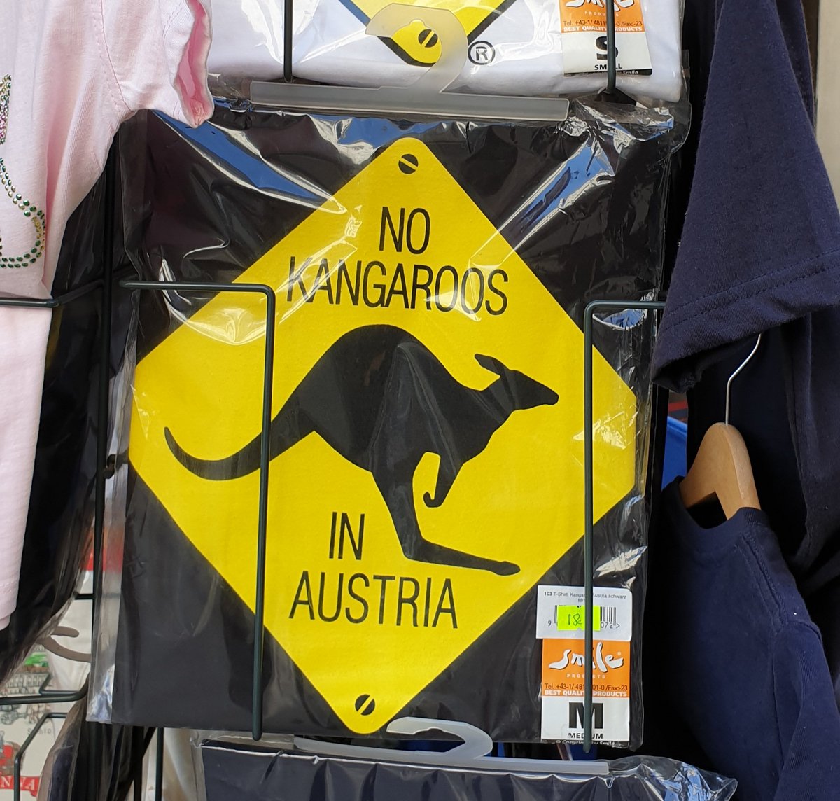 _apkl's tweet photo. Was expecting Kangaroos, dissapointed! https://t.co/9Cdhgh6EI7