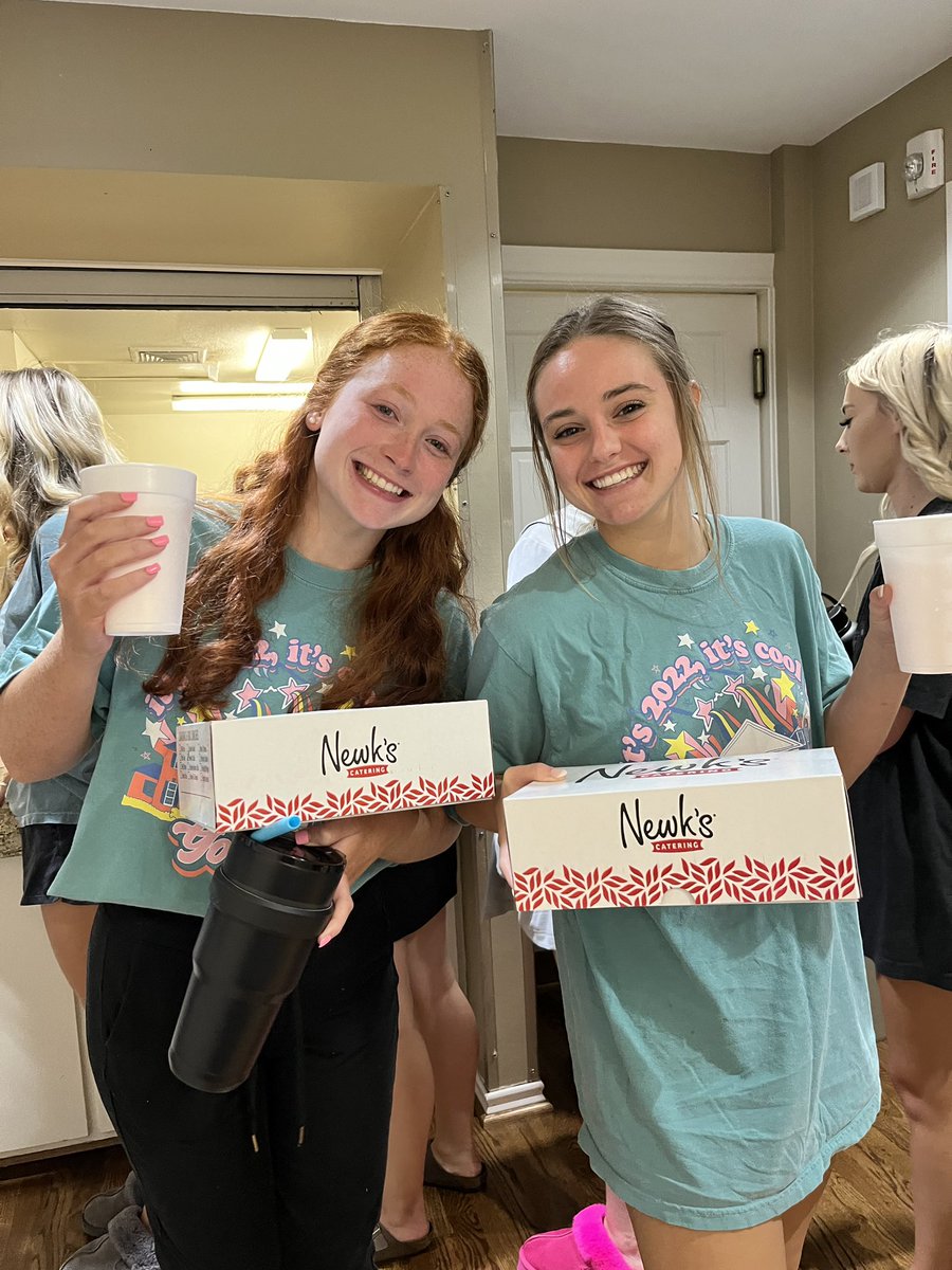 Zeta Tau Alpha, SFASU tweet media
