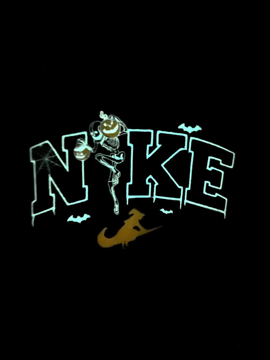 AR_Embroidery's tweet photo. 🎃 N I K E 🩻

#Halloween 🎃 #glowinthedark 🧹 https://t.co/cafb6BmWlh