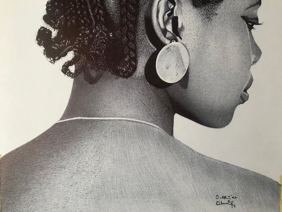 Signing out ✍️✍️✍️. Meet the handsome heARTist and his beautiful heARTpiece 🥰🥰🥰.