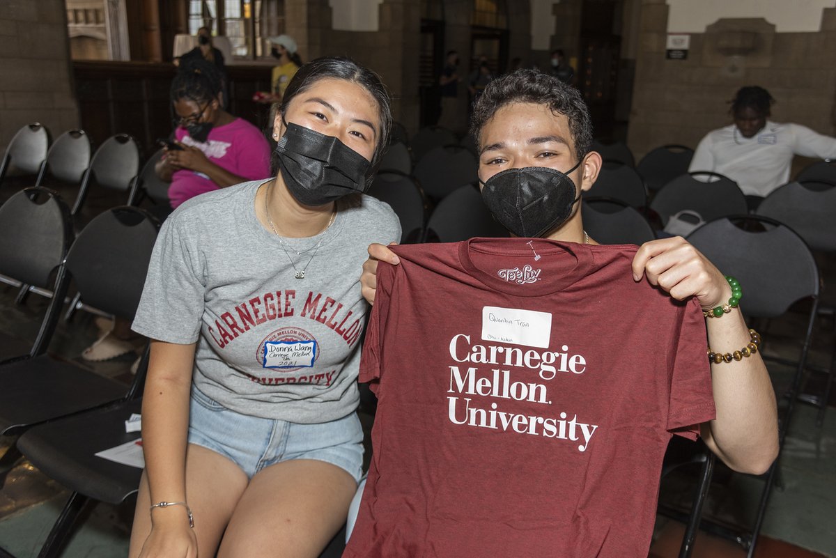 PhillyFutures's tweet photo. Earlier this month, we celebrated our College Kickoff with #SteppingstoneScholars. At this event, first-year students have the opportunity to network with other students at their schools. 

Learn more: https://t.co/8xzBj2rEBB #PFSSMerger https://t.co/Q8fT8yHum6