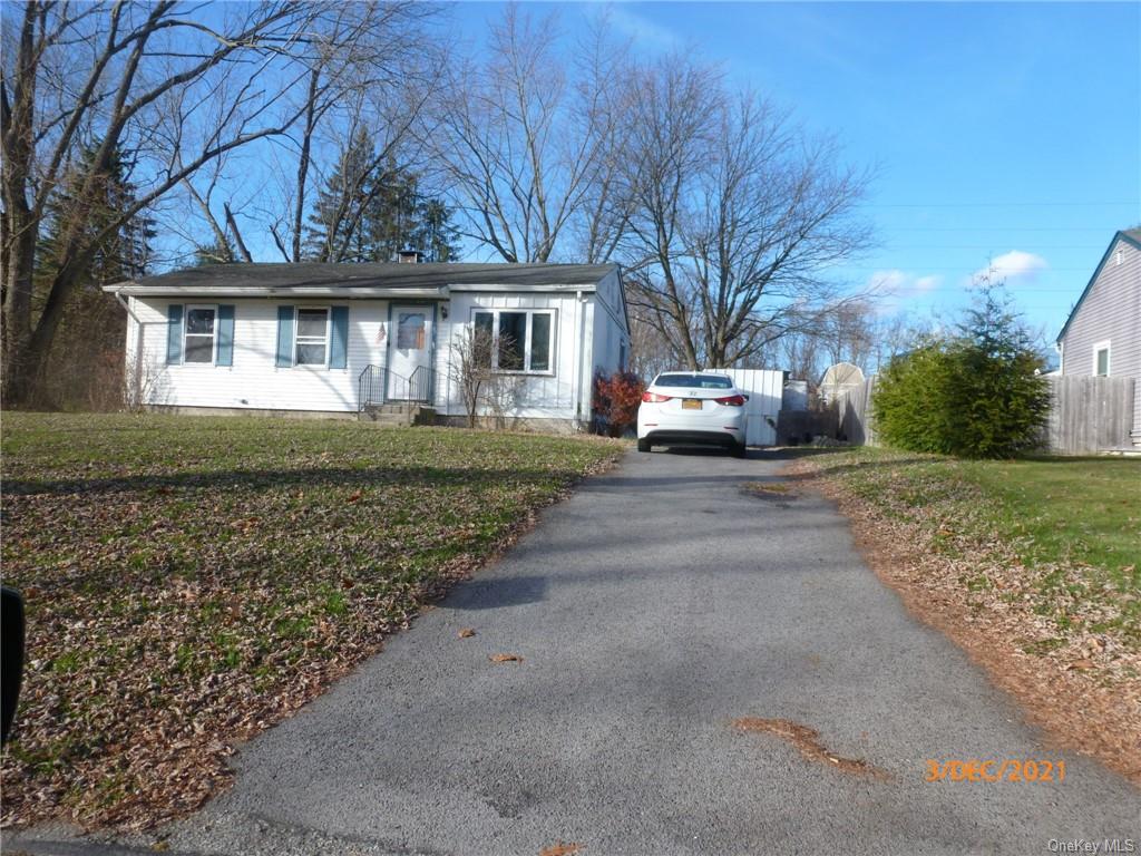 doris_realtor's tweet photo. You can make this house your home! Ask me for more info. #realestate  https://t.co/KoJee3MH8u https://t.co/0wp9ZmC4Y5