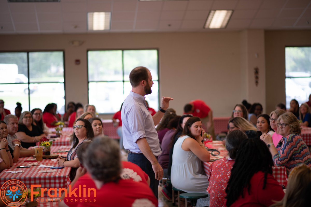 FCSchoolsNC's tweet photo. The Bunn Corridor --@BulldogsBMS, @bunnhs, @FCSBES  had a joint luncheon this afternoon. During this time, the principals briefly discussed the importance of working together to serve the wonderful Bunn community. Staff spent valuable time getting to know each other. https://t.co/iuf02plIbr