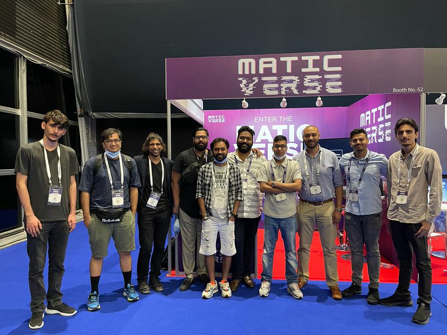 Our team! left to right as in the pictures.

Abnormal, Xa, Zee, Vish, Kaz, Easy, Ameen (AF), Asad, Farhan, Mahad.

And we have some stuff to share with you in no time!
🖐️😉 #MaticVerse #BNB #BSC #POLYGON #Chainlink