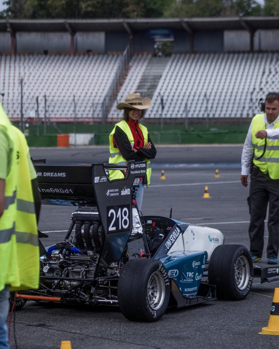 arusteam's tweet photo. Highlights de @FormulaStudentG
#forzaarus #formulastudent #formulastudentgermany https://t.co/hwzskgXMaH