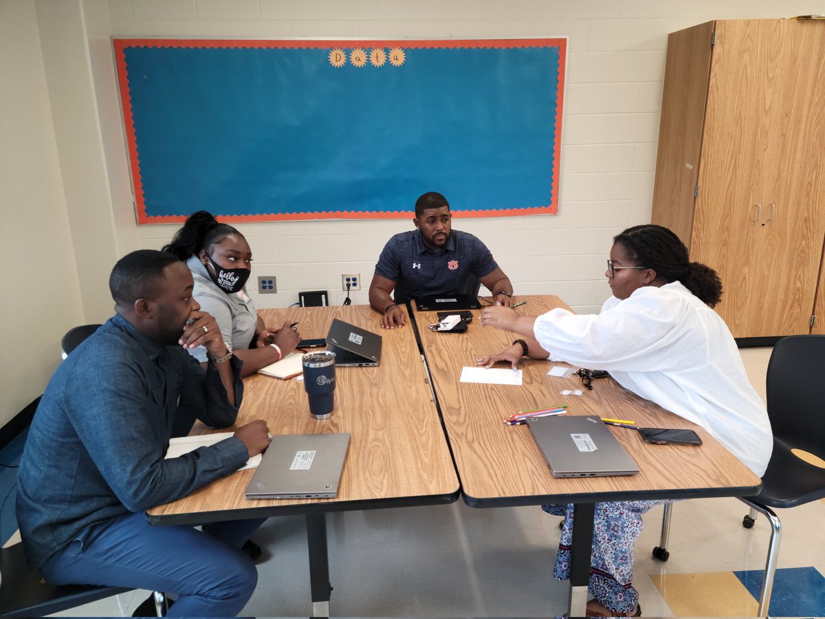 apsbright's tweet photo. Rich conversation built around the TIM Matrix and how to intentionally review lesson plans for the creation of meaningful learning environments. @dpvils @JLewisInvictus teachers are ready to transform learning.
@CoachDar 
@apsitnatasha 
@APSITFelisa
@APSInstructTech https://t.co/gPk8cT64D6