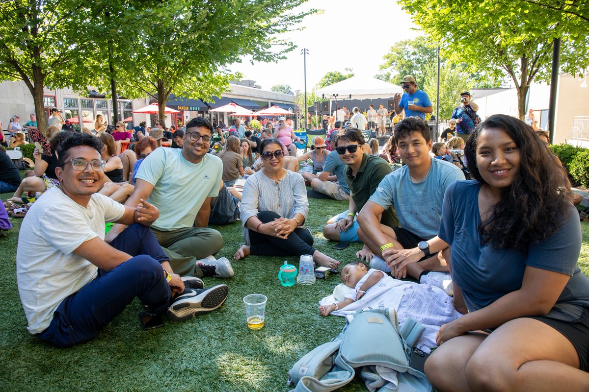 Suburban Square tweet media