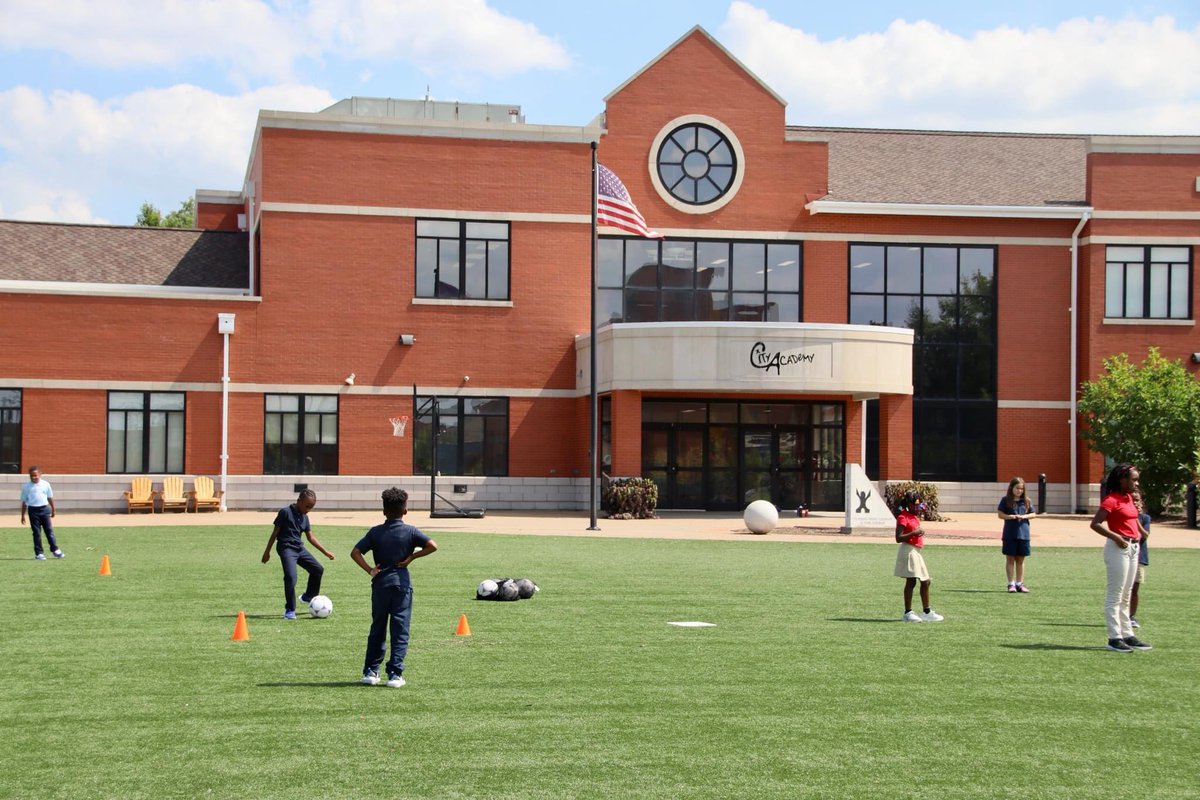 CityAcademy's tweet photo. Congratulations to @stlCITYsc on securing a spot in the MLS NEXT Pro Playoffs on Sunday in their very first season!

Coach Powell has our Upper School students practicing their soccer skills out on the field this week - maybe we have some future City SC stars among us!? https://t.co/E6G4UrV5QX