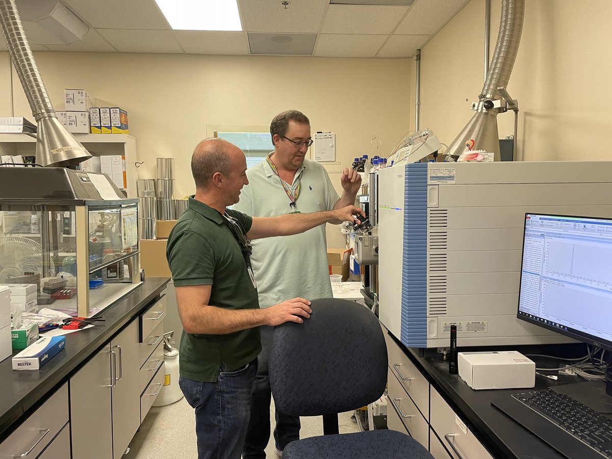 Lee Ferguson from ⁦@DukeEnvironment⁩ with ⁦Allen Martin from ⁦@NCDEQ⁩ on Lee’s first official day as the ⁦@NCCollaboratory⁩ Faculty Fellow. Already working on the LC-MS at Reedy Creek lab! #PFAS #ncga