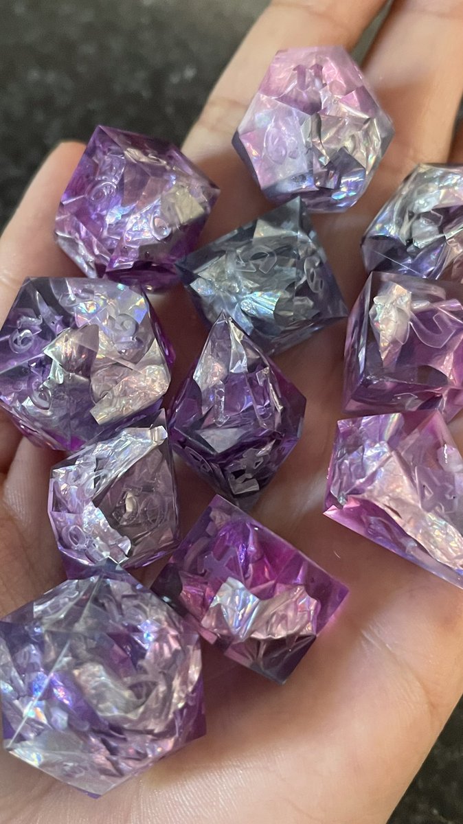 ArtysCrafts's tweet photo. Finally all finished polishing… now what to paint them… 

These give me Arcane Mage vibes 🥰 https://t.co/ZMn6oFbdUV