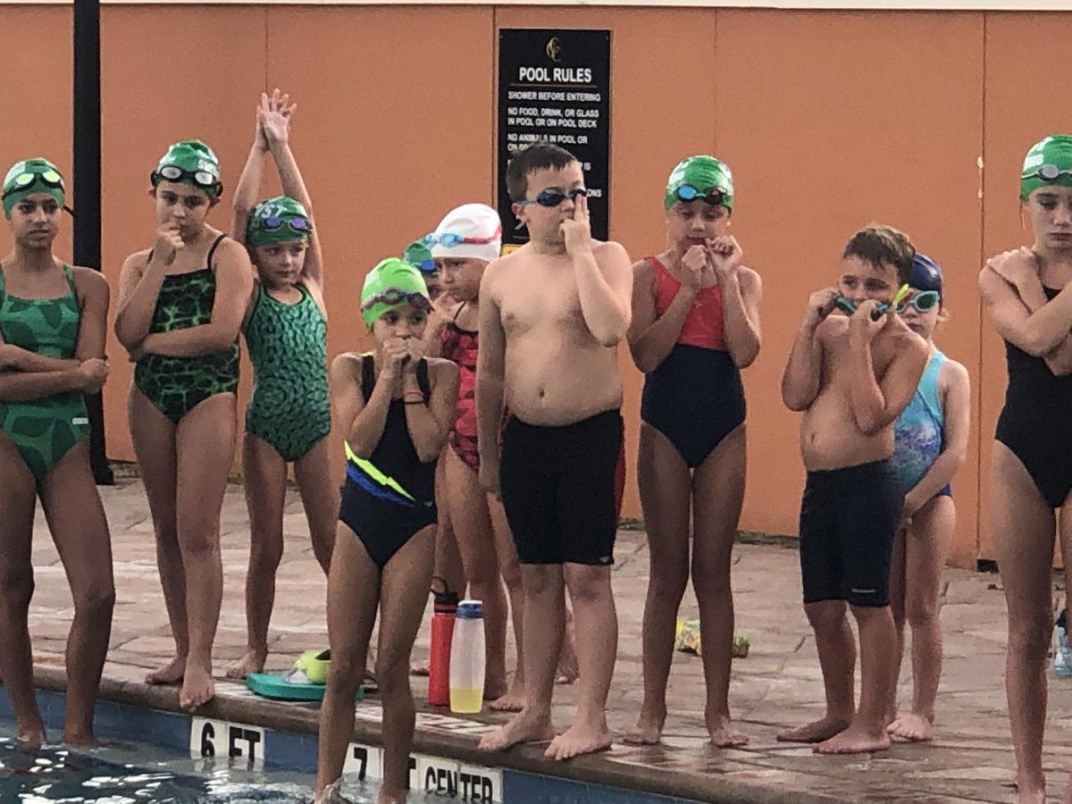 CVSTSwimming's tweet photo. First Day of the Mew #CVST Swim Year and a great turnout for the 4:30 Groups! Getting ready to start Day 2…. #GoVillage #FunnestTeam #LoveThisSport https://t.co/wpXiRRO91z